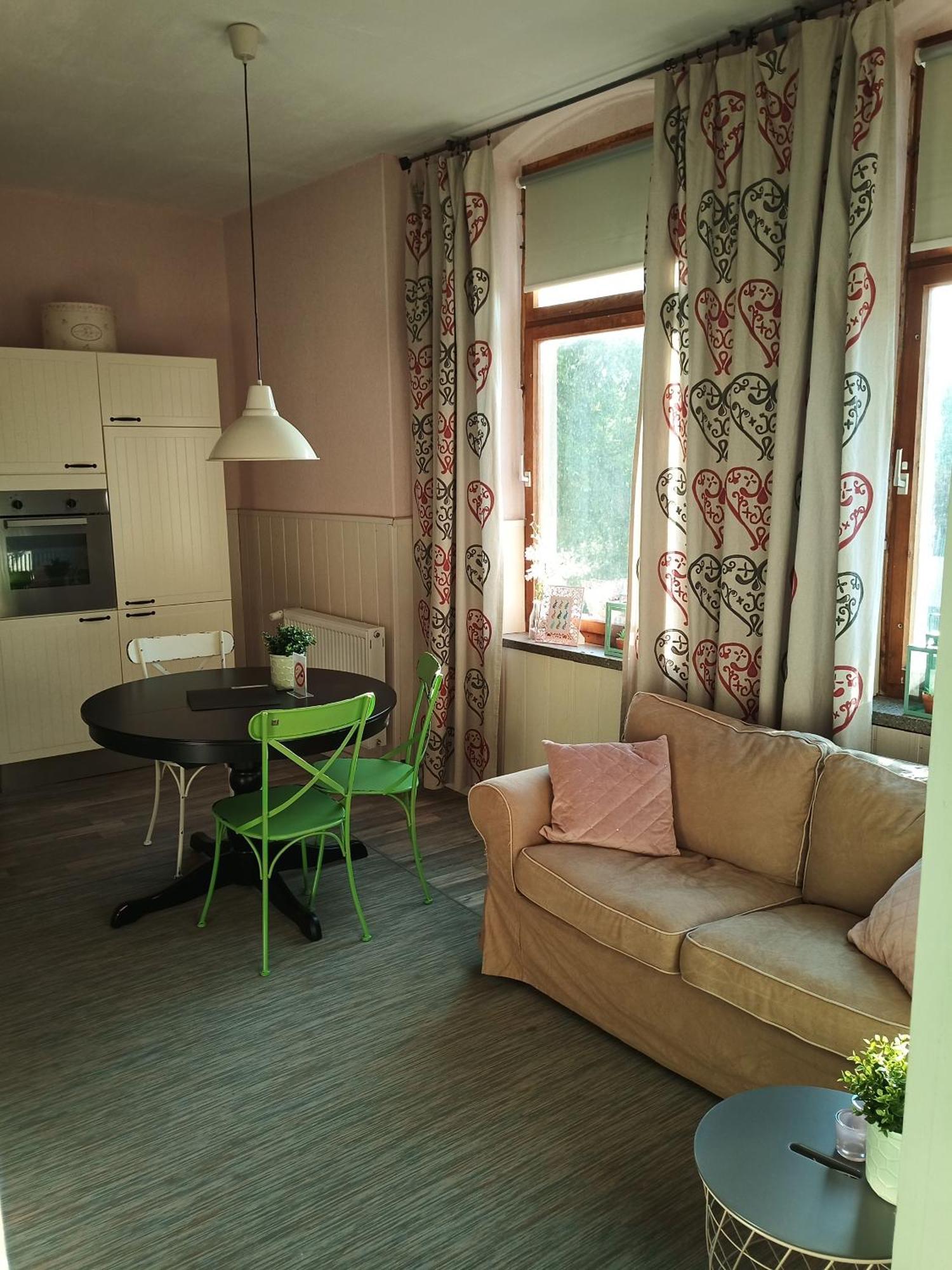 Zur Friedrichsruh Bed & Breakfast Oelsnitz  Екстериор снимка